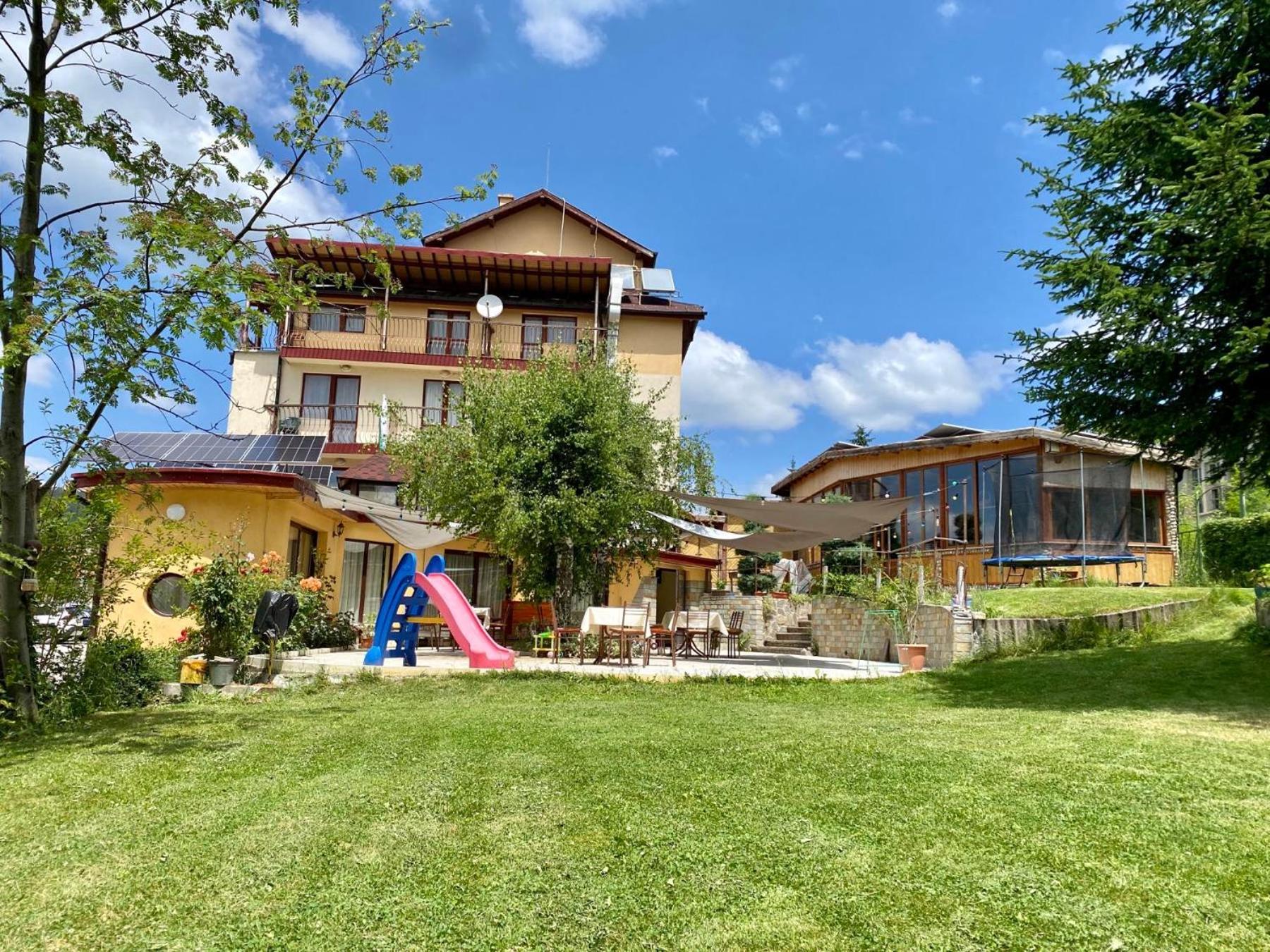 Boryka Family Hotel Asikoria Extérieur photo