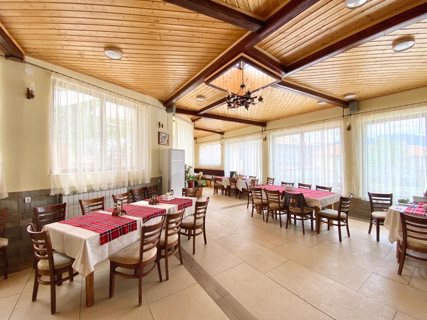 Boryka Family Hotel Asikoria Extérieur photo